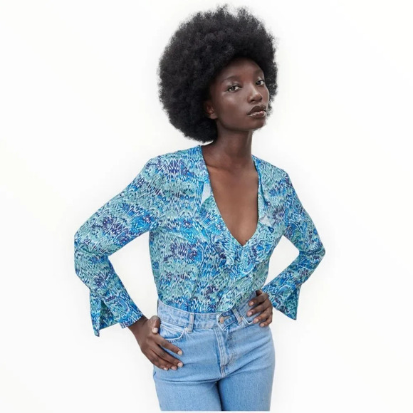 ZARA | Blue | RUFFLED ANIMAL PRINT BLOUSE - Picture 6 of 13